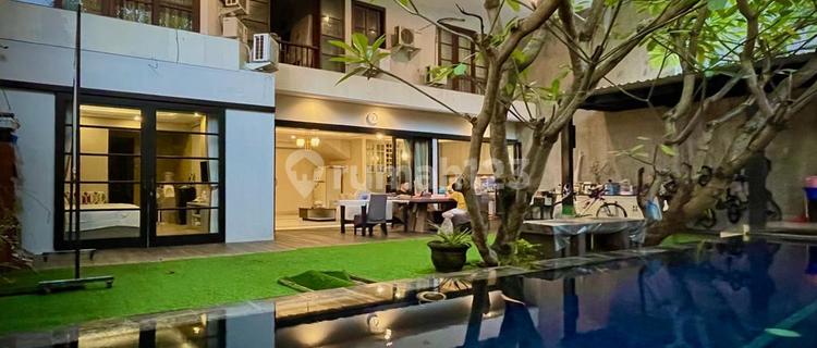 LARGE & LUXURY HOUSE IN PREMIUM RENON BALI AREA 1