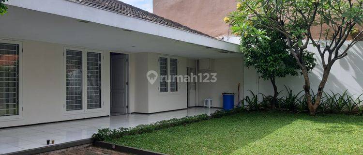 Rumah Bagus Dijual Jl Kesehatan Bintaro Special Deal 1