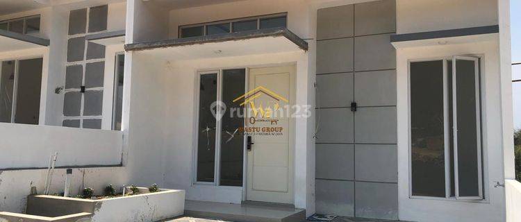  Rumah Cantik Terlaris Dp 0 Disleman Dekat Toljogja 1