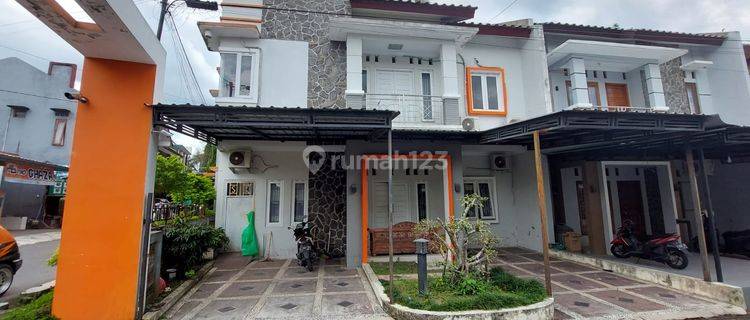 Kost Exclusive Putri Dijual Murah Hanya 50 Meter Dari Kampus 1