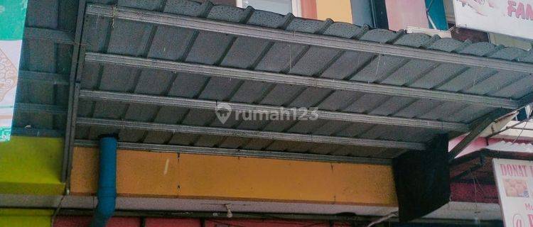 Ruko Bagus Unfurnished di Kota Wisata, Bogor 1
