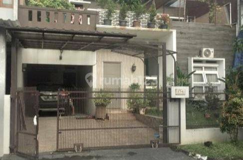 Luxury house semi furnishes Buah Batu Regency 1