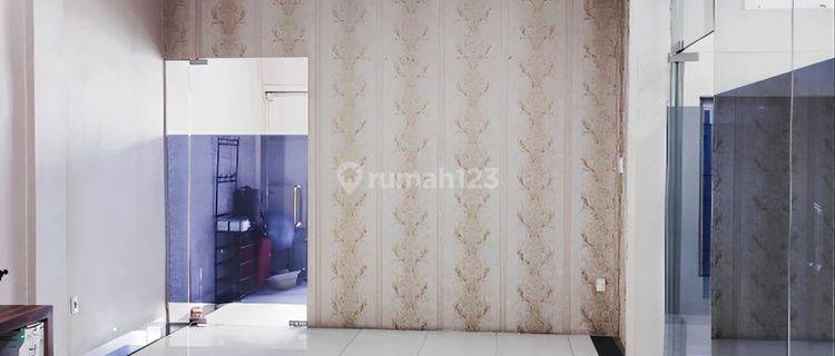 RUKO SIAP HUNI TERAWAT DALAM KOMPLEK DI INTI KOTA 1