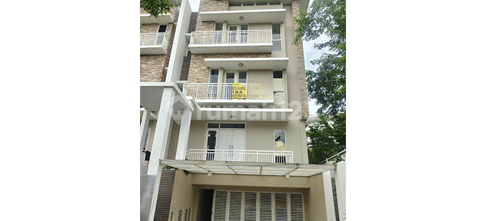For Sale Sherwood Town House, Kelapa Gading 1