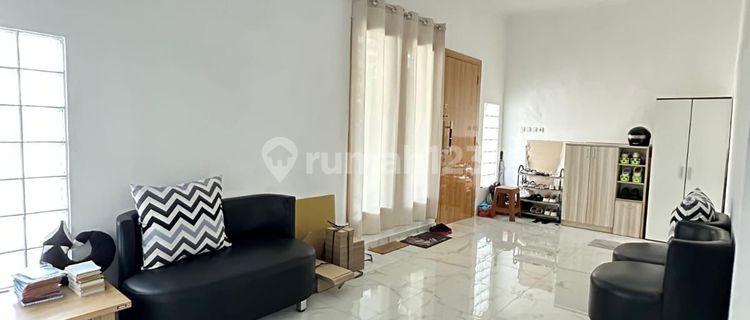 Nice House Ready to Occupy Jl Rejosari East Semarang 1