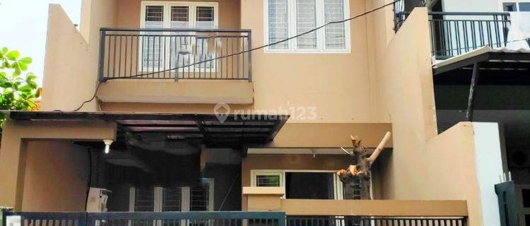 Rumah 2 Lantai Ngagel Jaya Lokasi Strategis Dekat Tengah Kota 1