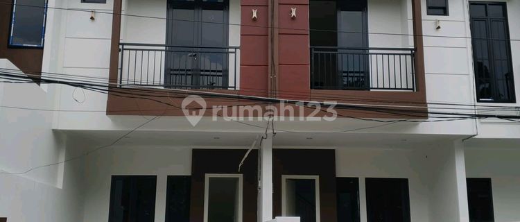 Rumah Mewah Lagura Are Cempaka Putih Timur 1