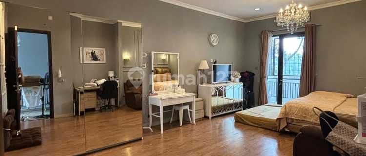 Dijual Cepat Bagus Siap Huni Cluster Illustria The Eminent Bsd City 1