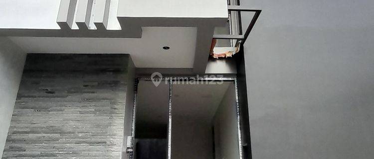 Rumah Baru Minimalis Modern Di Batu Indah Batununggal Bandung 1