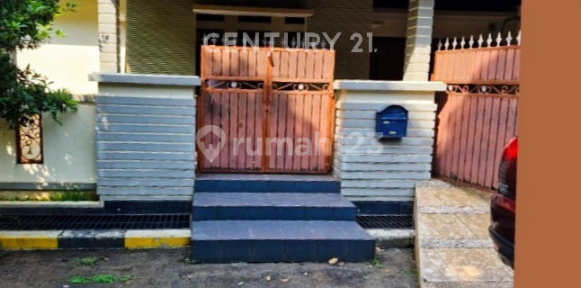 Ready to Occupy & Comfortable House in Pondok Melati Bekasi S9066 1