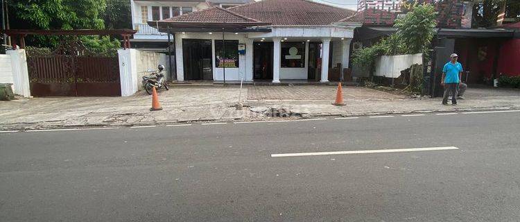 Disewakan Ruang Usaha Untuk Cafe Di Jalan Raya Cipete Jakarta Selatan  1