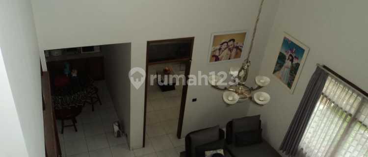 Two-Story Corner House with Good SHM, Unfurnished, Moch. Toha Wing, Kurdi Complex, Bandung 1