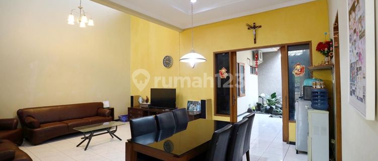 Ready-to-occupy 2-story house, BKR wing. 1