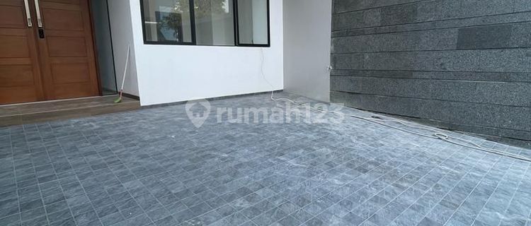 Rumah 2 Lantai Baru Minimalis Modern Siap Huni 1