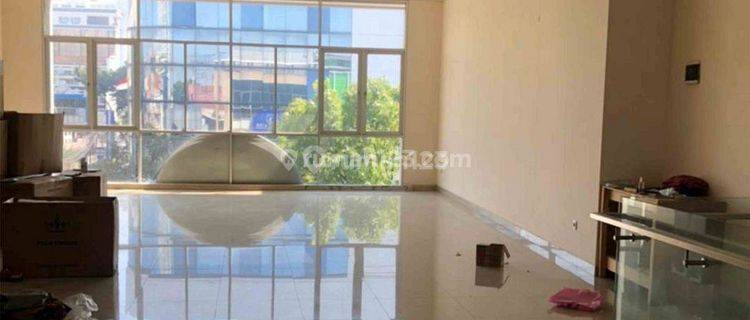 Ruko Tengah Kota 330m2 Lengkong Bandung SHM 1