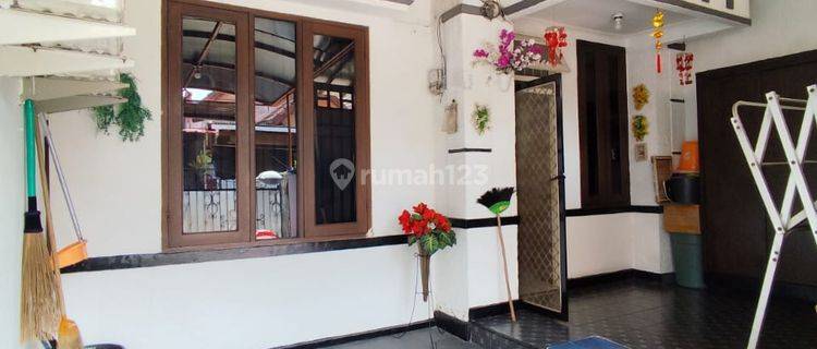 Dijual Rumah Furnished Siap Huni Nyaman di Taman Harapan Baru 1