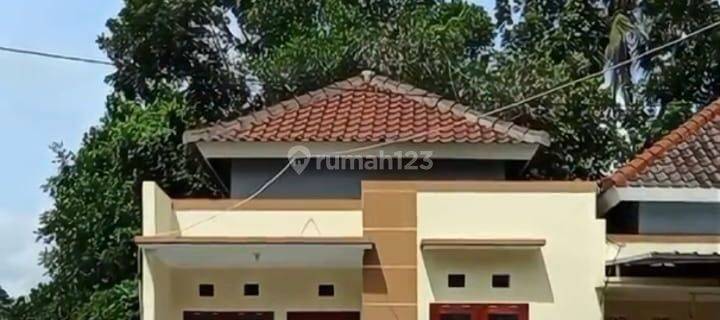 Dijual Rumah Baru Harga Murah Grand Niravadhi Residences di Dauh Puri Kangin 1