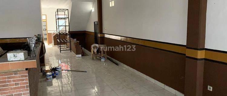 Dijual Ruko di CIHAMPELAS 3 lantai 1