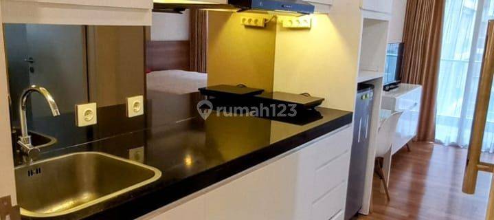 Jual Apartemen Landmark Residence Furnished 1BR 1