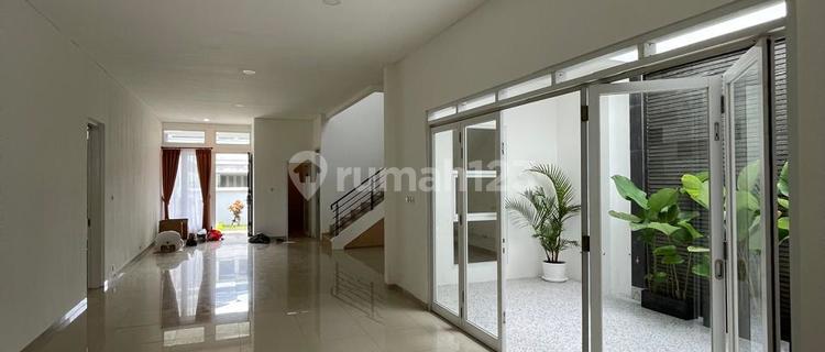 Dijual Rumah di Setraduta Milenia Minimalis Modern Baru Renovasi 1