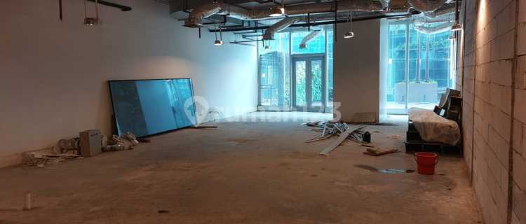 Sewa Space Utk Retail komersil 80 M2 di Trinity Tower Kuningan 1