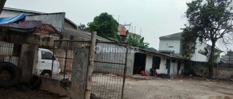 Disewakan Tanah Ada Bangunan Rumah Kecil ,cocok Untuk Usaha 1