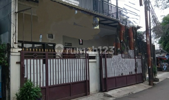 Jual Rumah SHM Cawang Jakarta Timur 6 Kt/5 Km 2 Lantai - Harga Spesial 3 Miliar! Investasi Tinggi 1