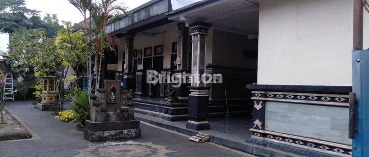 Rumah Lt 1 Area Tabanan Marga Dg Halaman Luas  1