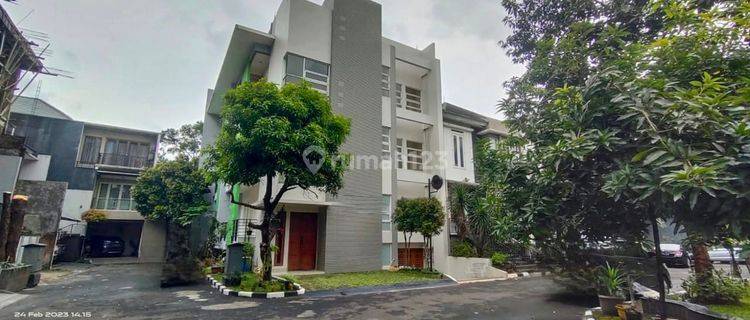  Rumah Kos-kosan Cocok Untuk Investasi 3 Lantai Semi Furnished Bagus HGB - Hak Guna Bangun di Mampang Prapatan - Jakarta Selatan, Mampang Prapatan 1