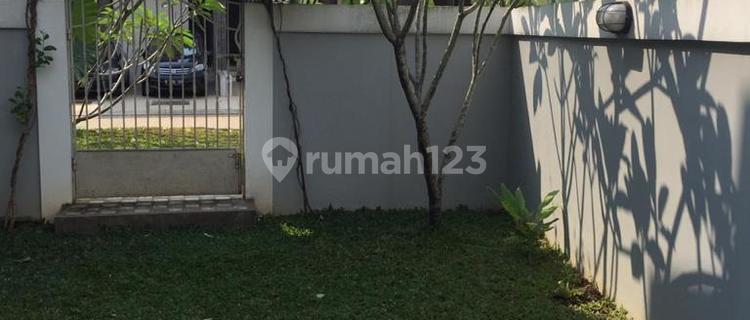 Nice 2-Story House Semi Furnished SHM in Bintaro Jaya Sector 9, South Tangerang 1
