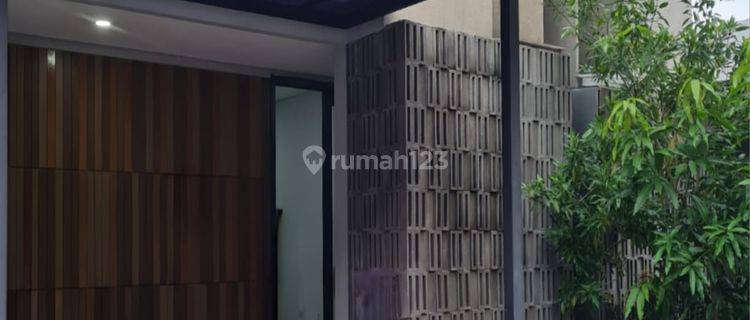 Dijual Cepat Rumah Bagus Siap Huni Semi Furnished SHM - Sertifikat Hak Milik di Discovery Bintaro, Bintaro Bagus 1