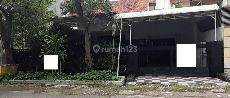 Rumah Bagus Unfurnished SHM di Jemursari, Surabaya 1