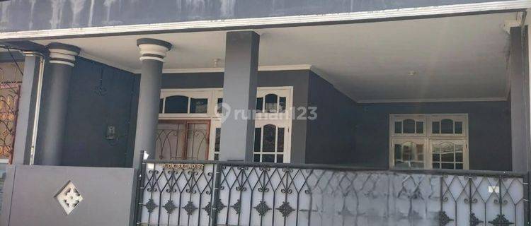 Rumah Dibawah Harga Pasaran Harapan Indah Kondisi Rapi 13378 Rc 1