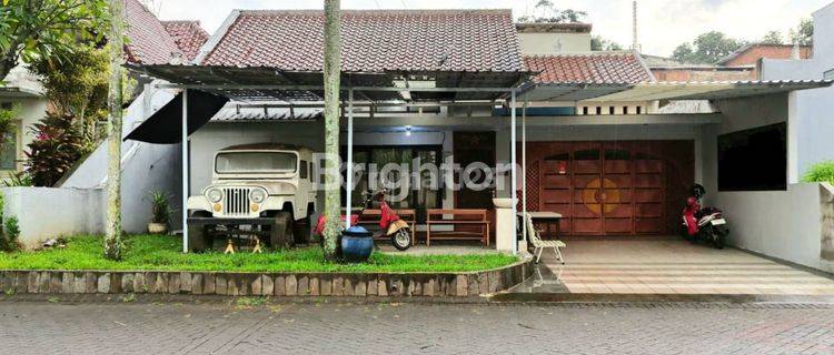 Rumah Semi Furnished di Delta Dieng Malang 1