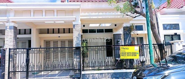 Rumah Siap Huni Central Park A Yani Surabaya Barat  1