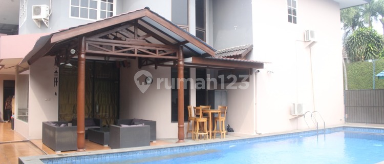 Abdul Majid Kemang Large House with Swimming Pool For Sale 1