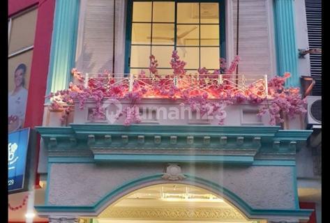 Shop House for Sale in Bintaro 1