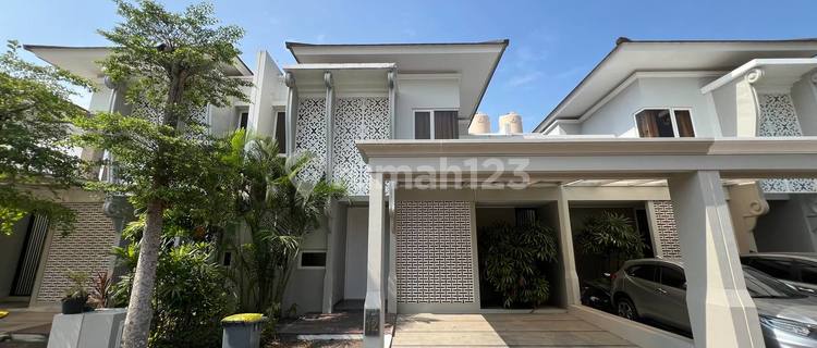 Ready to Occupied, House, 2 Floors, HGB, Near Places of Worship, in Batam Centre 1
