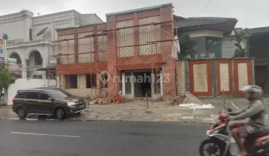 Rumah Dan Tempat Usaha Lokasi Bagus Sekali di Bangka, Jakarta Selatan 1