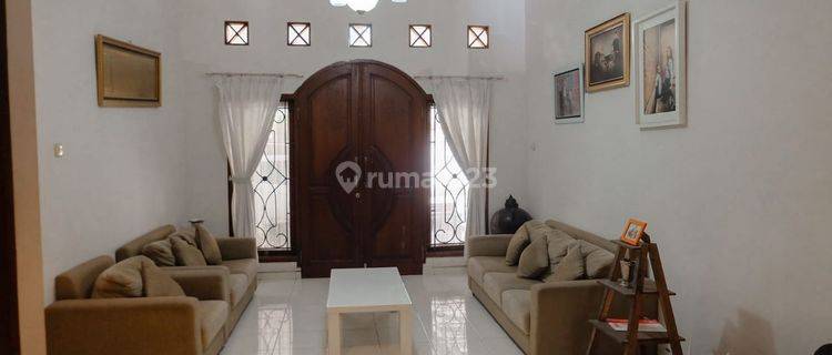 Rumah 2 Lantai Furnished SHM di Tanah Baru Bogor Barat , Bogor 1