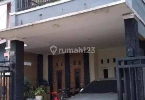 Rumah Cipayung Depok Siap Huni 3 Lantai Dekat Stasiun Depok Lama 1