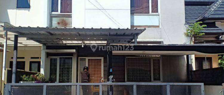 Rumah Dekat Akses Tol Dan Pusat Kota di Buah Batu Regency 1