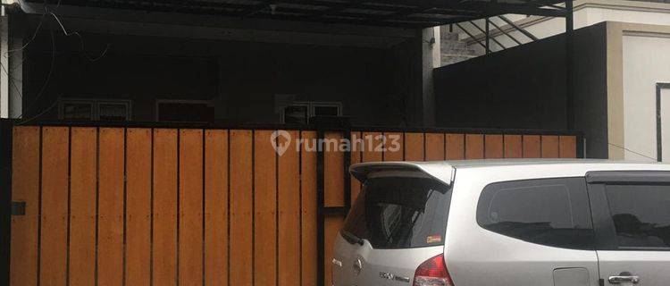 Rumah 2 Lantai Sektor 1 Gading Serpong  Sudah Renovasi 1