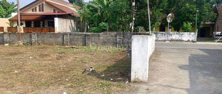 Tanah Dekat Kampus Uty Dijual, Tlogoadi Sleman 1