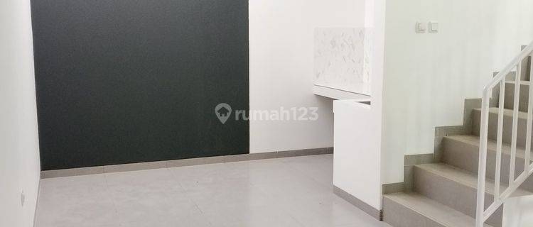 Rumah Baru Minimalis Shm 2 Lantai Di Taman Kopo Indah 1