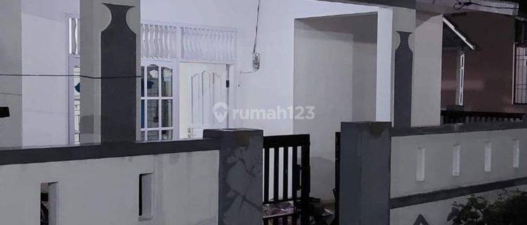 Dijual rumah siap huni(secondary) di komplek astek balai baru 1