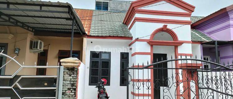 Rumah Dijual Siap Huni Lokasi Dalam Komplek Medan Amplas 300JT-an 1