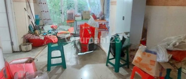 For Sale Modern Minimalist House Royal Residence Wiyung Surabaya 1