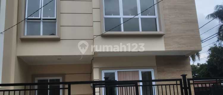 For Sale Freehold House Position Hook in Sector 7A By Rumah Chinida (Dw) 1