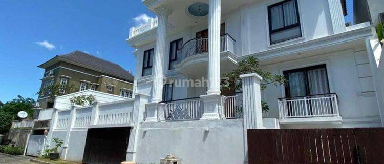 Rumah Tinggal Sekaligus Konsep Villa View Kota Denpasar, Gunung Agung ,Tol Way Airport.